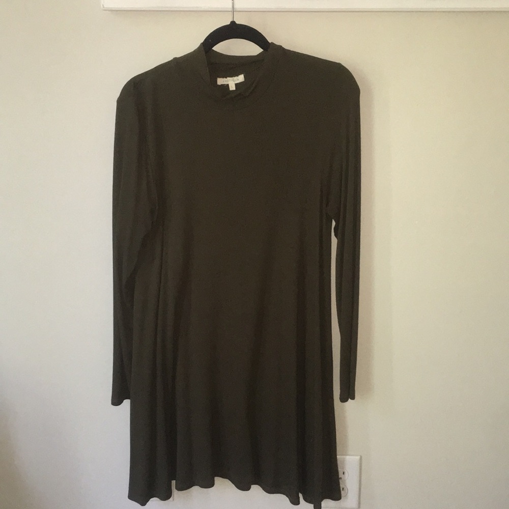 Vestique dress
